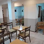 Hotel Petit
