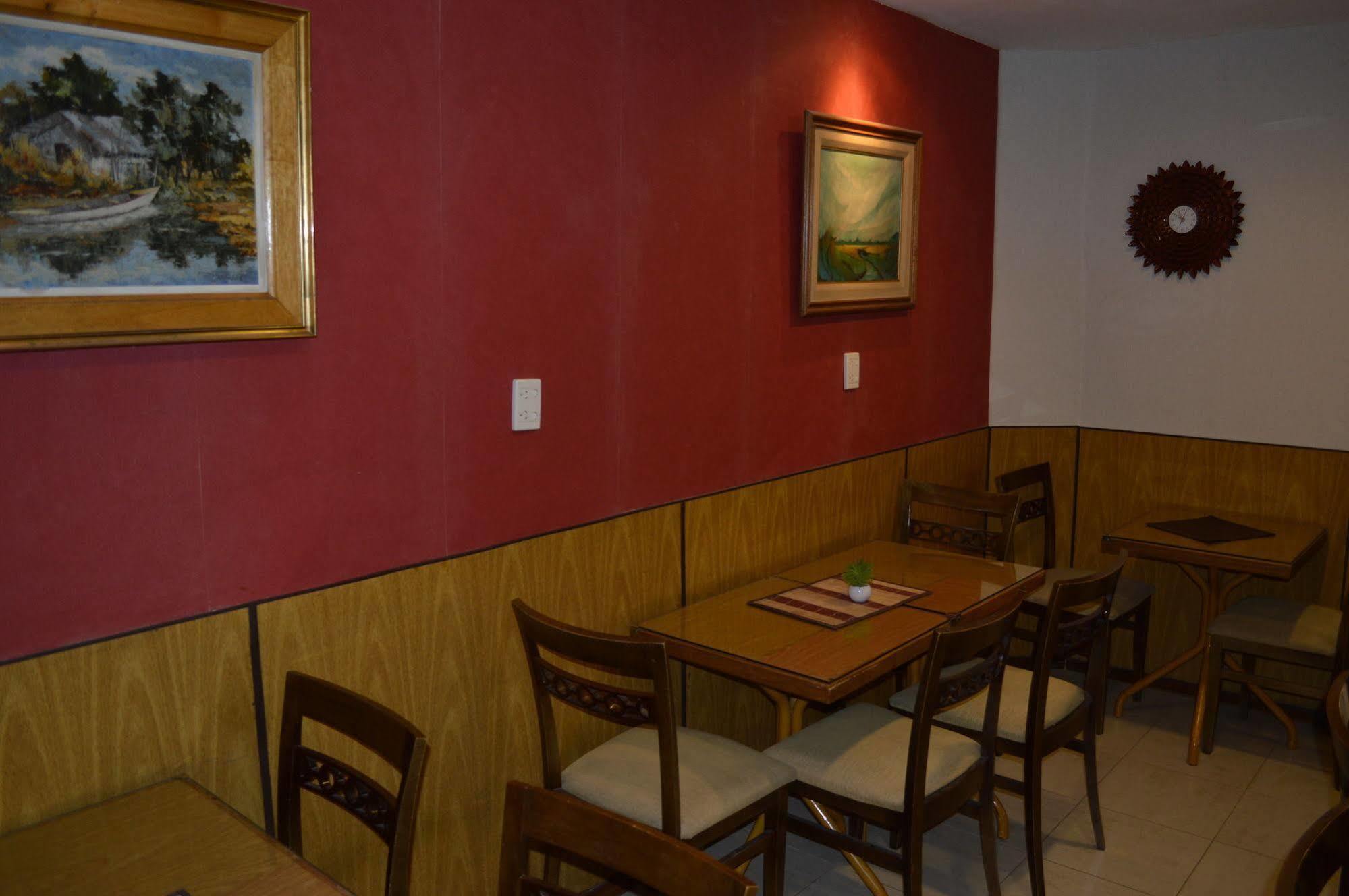 Petit Hotel