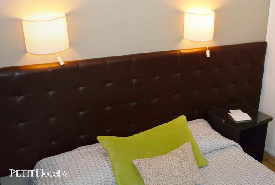 Hotel Petit Mendoza